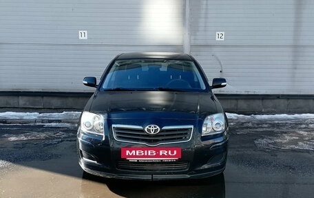 Toyota Avensis III рестайлинг, 2006 год, 569 000 рублей, 2 фотография