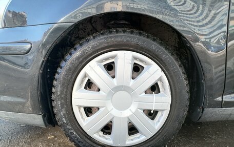 Toyota Avensis III рестайлинг, 2006 год, 569 000 рублей, 16 фотография