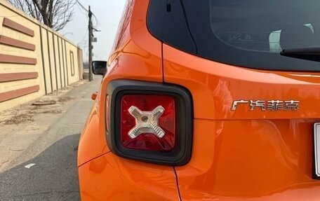 Jeep Renegade I рестайлинг, 2017 год, 1 200 000 рублей, 4 фотография