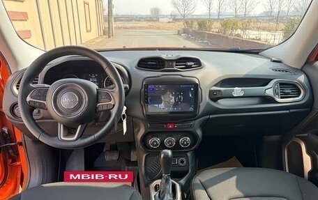 Jeep Renegade I рестайлинг, 2017 год, 1 200 000 рублей, 20 фотография
