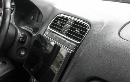 Volkswagen Polo VI (EU Market), 2014 год, 749 900 рублей, 13 фотография