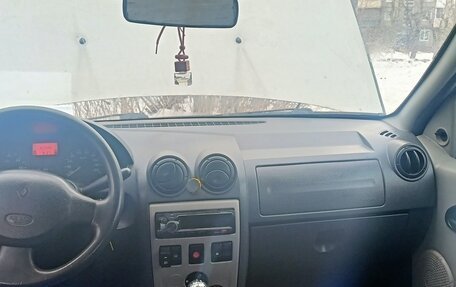 Renault Logan I, 2006 год, 170 000 рублей, 11 фотография