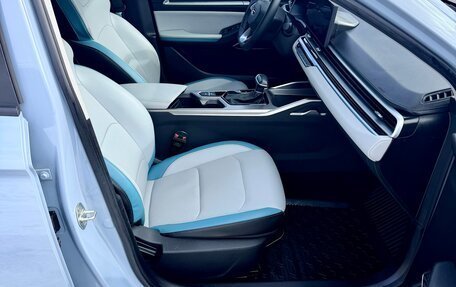 Geely Emgrand, 2023 год, 1 520 000 рублей, 20 фотография