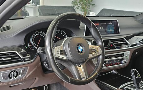 BMW 7 серия, 2018 год, 4 399 000 рублей, 14 фотография