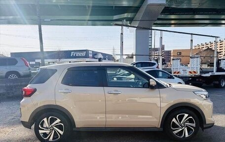 Toyota Raize I, 2022 год, 1 420 000 рублей, 6 фотография