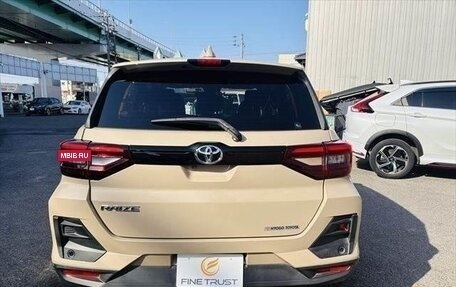 Toyota Raize I, 2022 год, 1 420 000 рублей, 4 фотография