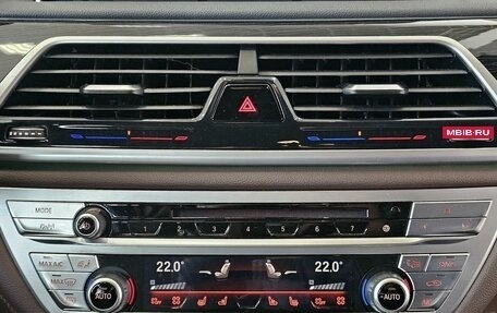 BMW 7 серия, 2018 год, 4 399 000 рублей, 25 фотография