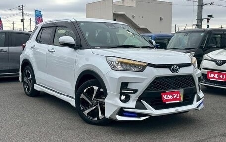 Toyota Raize I, 2022 год, 1 490 000 рублей, 3 фотография