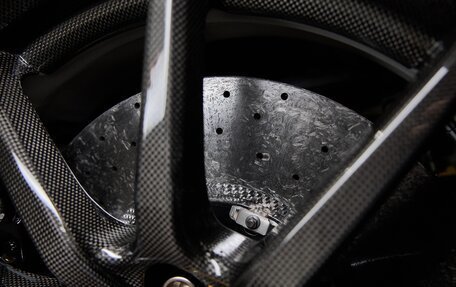 Ferrari F8, 2022 год, 36 000 000 рублей, 13 фотография