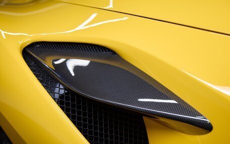 Ferrari F8, 2022 год, 36 000 000 рублей, 14 фотография