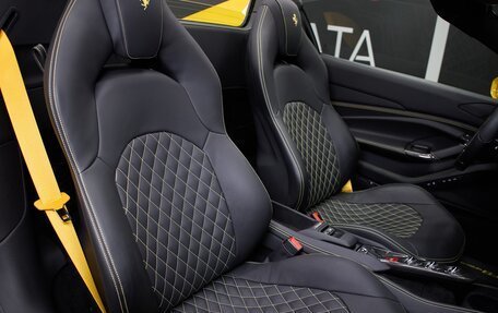 Ferrari F8, 2022 год, 36 000 000 рублей, 18 фотография