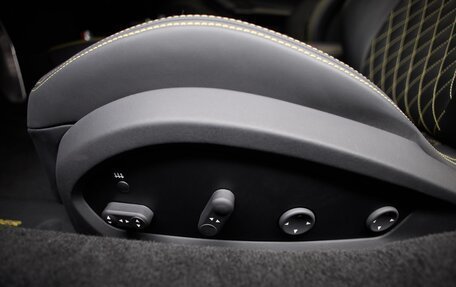 Ferrari F8, 2022 год, 36 000 000 рублей, 25 фотография