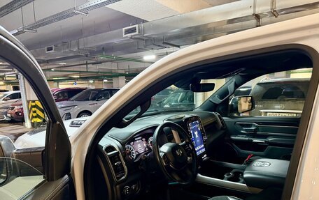 Rambler 1500, 2020 год, 6 500 000 рублей, 5 фотография