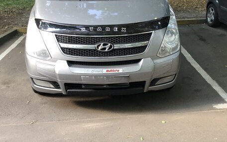 Hyundai Grand Starex Grand Starex I рестайлинг 2, 2011 год, 1 650 000 рублей, 2 фотография