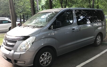 Hyundai Grand Starex Grand Starex I рестайлинг 2, 2011 год, 1 650 000 рублей, 3 фотография