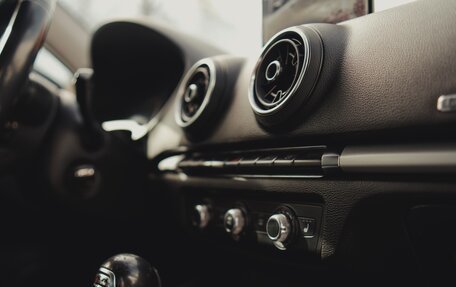 Audi A3, 2017 год, 1 450 000 рублей, 11 фотография