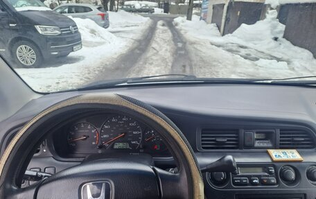 Honda Odyssey (North America) III, 2002 год, 800 000 рублей, 16 фотография