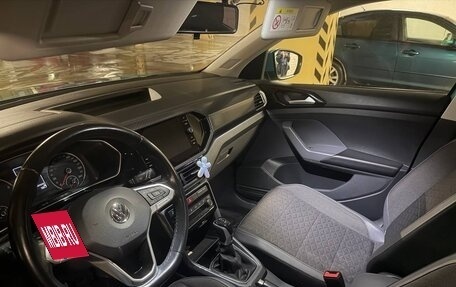 Volkswagen T-Cross I, 2019 год, 1 700 000 рублей, 5 фотография