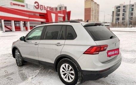 Volkswagen Tiguan II, 2020 год, 2 350 000 рублей, 6 фотография