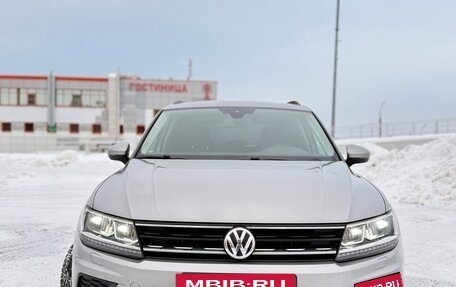 Volkswagen Tiguan II, 2020 год, 2 350 000 рублей, 3 фотография