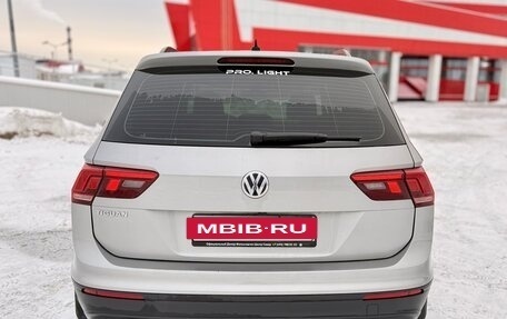 Volkswagen Tiguan II, 2020 год, 2 350 000 рублей, 7 фотография