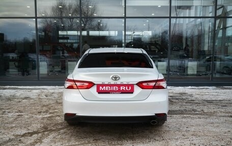 Toyota Camry, 2019 год, 2 900 000 рублей, 4 фотография