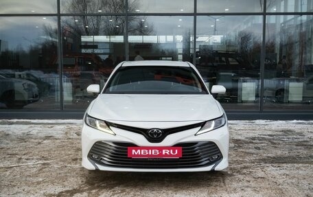 Toyota Camry, 2019 год, 2 900 000 рублей, 3 фотография