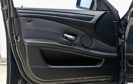 BMW 5 серия, 2009 год, 1 268 000 рублей, 13 фотография