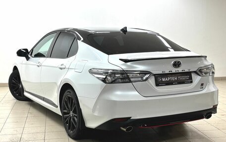 Toyota Camry, 2021 год, 3 956 000 рублей, 6 фотография