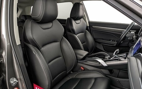 Geely Atlas, 2023 год, 2 350 000 рублей, 24 фотография