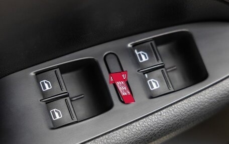 Volkswagen Jetta VI, 2012 год, 1 128 000 рублей, 15 фотография