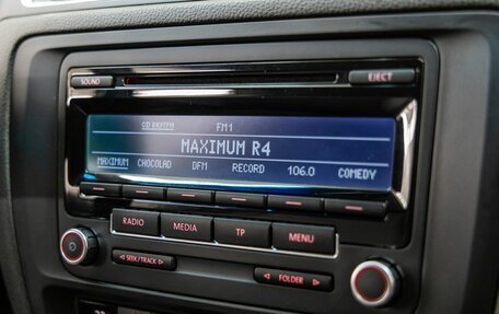 Volkswagen Jetta VI, 2012 год, 1 128 000 рублей, 30 фотография