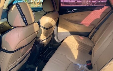 Hyundai Sonata VI, 2012 год, 1 200 000 рублей, 3 фотография