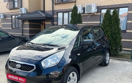 KIA Venga I, 2011 год, 750 000 рублей, 3 фотография
