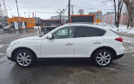 Infiniti QX50 I рестайлинг, 2015 год, 2 200 000 рублей, 6 фотография