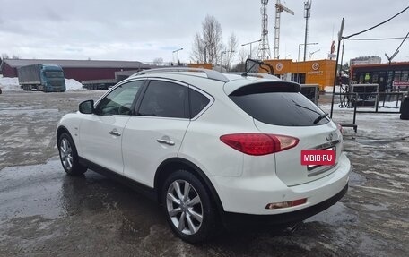Infiniti QX50 I рестайлинг, 2015 год, 2 200 000 рублей, 3 фотография