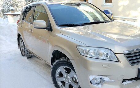 Toyota RAV4, 2012 год, 1 530 000 рублей, 6 фотография