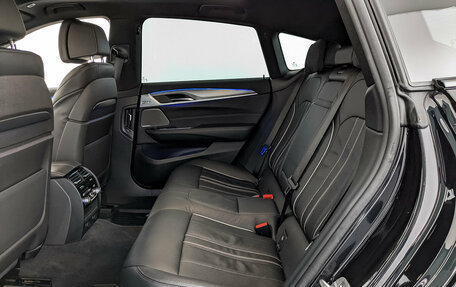 BMW 6 серия, 2019 год, 5 050 000 рублей, 18 фотография