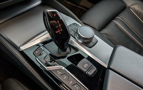 BMW 6 серия, 2019 год, 5 050 000 рублей, 21 фотография