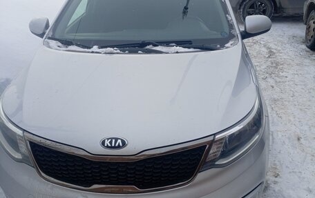 KIA Rio III рестайлинг, 2015 год, 825 000 рублей, 5 фотография