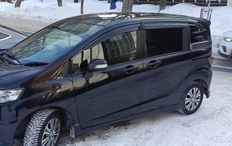Honda Freed I, 2012 год, 1 000 000 рублей, 5 фотография