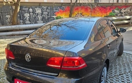 Volkswagen Passat B7, 2013 год, 949 000 рублей, 3 фотография