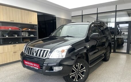 Toyota Land Cruiser Prado 120 рестайлинг, 2006 год, 2 200 000 рублей, 1 фотография