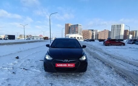 Hyundai Solaris II рестайлинг, 2013 год, 770 000 рублей, 6 фотография