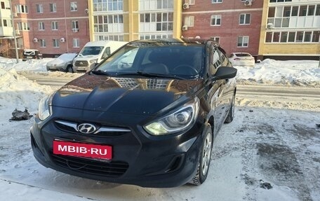 Hyundai Solaris II рестайлинг, 2013 год, 770 000 рублей, 16 фотография