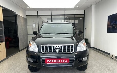 Toyota Land Cruiser Prado 120 рестайлинг, 2006 год, 2 200 000 рублей, 2 фотография