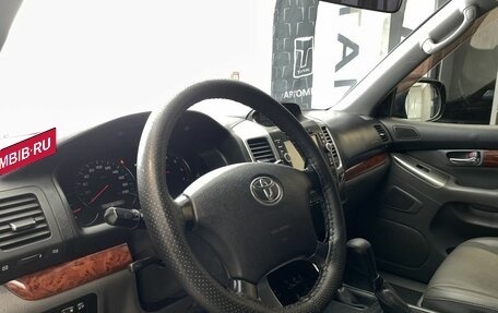 Toyota Land Cruiser Prado 120 рестайлинг, 2006 год, 2 200 000 рублей, 7 фотография
