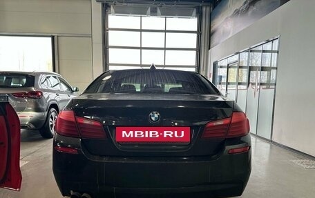 BMW 5 серия, 2013 год, 2 000 000 рублей, 8 фотография
