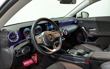 Mercedes-Benz CLA, 2022 год, 4 200 000 рублей, 27 фотография