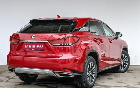 Lexus RX IV рестайлинг, 2021 год, 6 300 000 рублей, 5 фотография